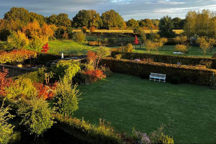 Charlton Farm Generous Gardener 