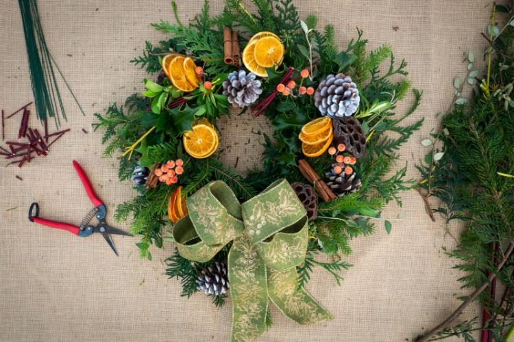 Make Your Very Own Christmas Wreath Workshop 13 December 2023